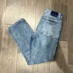 Risen mid-rise straight crop